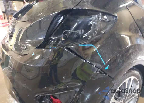 2017 Hyundai Veloster Turbo R-Spec z USA, uszkodzony, nr VIN KMHTC6AE5HU318357